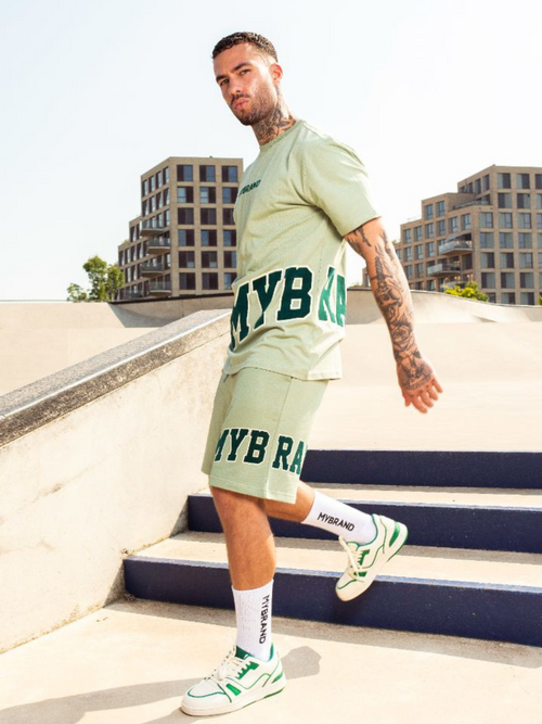 MYBRAND Bold Emblem T-shirt | LIGHT GREEN