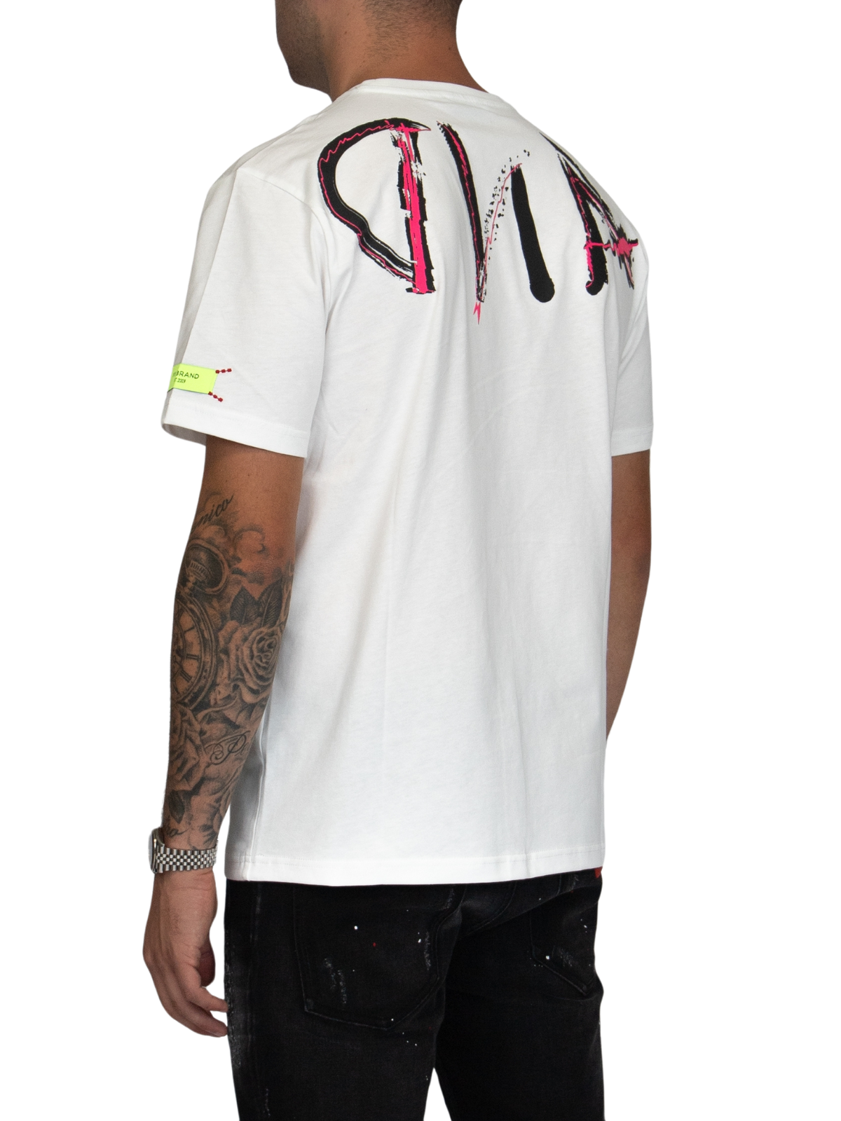 MYBRAND Signature Scribble Tee | OFF-WHITE